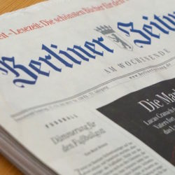 Prześpij się z gazetą